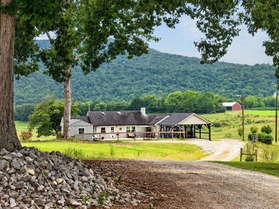 /international/us/4785-dark-hollow-rd-mcminnville-tn-110119913249/