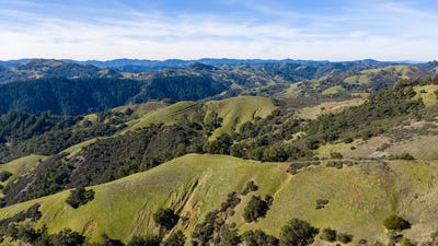/international/us/34201-highway-128-cloverdale-ca-110105903598/