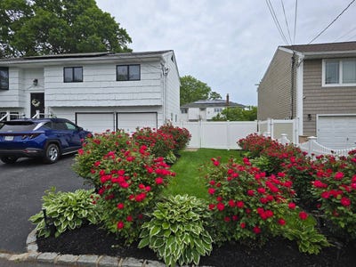 /international/us/100-trouville-rd-copiague-ny-110100724695/