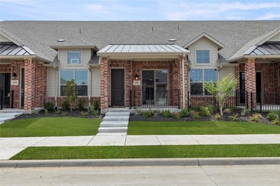 /international/us/648-oakridge-crossing-wylie-tx-110101456343/