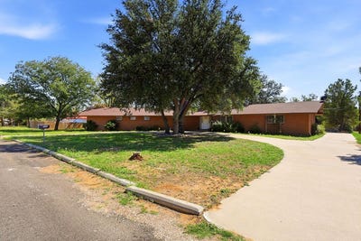 /international/us/725-marshall-st-colorado-city-tx-110120454155/