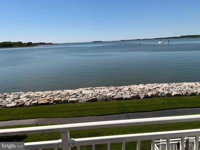 /international/us/1401-oyster-cove-drive-grasonville-md-110108125408/