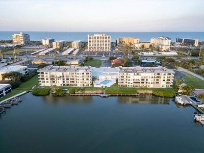 /international/us/1700-commodore-boulevard-cocoa-beach-fl-110101331016/?lang=en