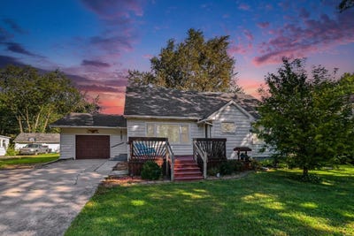 /international/us/410-e-river-street-deerfield-mi-110120527663/