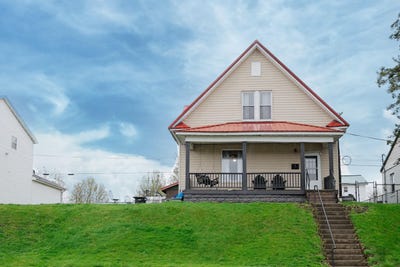 /international/us/1216-chestnut-street-kenova-wv-110106818718/