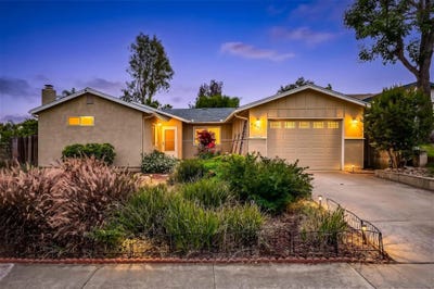 /international/us/9483-lake-canyon-rd-santee-ca-110108011250/
