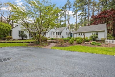 /international/us/908-main-street-norwell-ma-110108012928/
