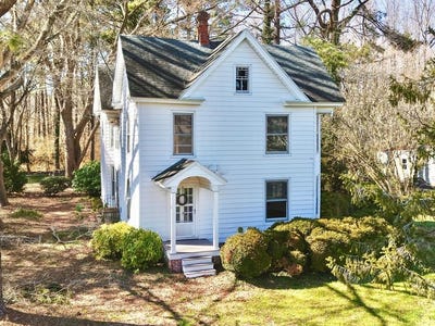 /international/us/7384-lankford-hwy-oak-hall-va-110106325872/