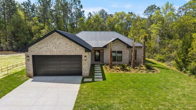 /international/us/57-village-court-freeport-fl-110107434621/