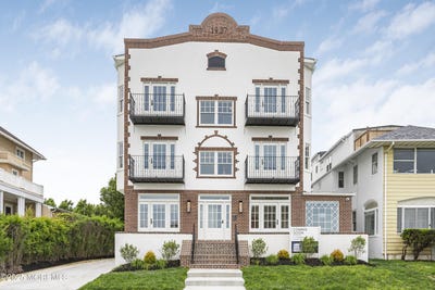 /international/us/205-edgemont-drive-loch-arbour-village-nj-110101070366/
