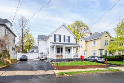 /international/us/89-boutelle-st-leominster-ma-110107480099/