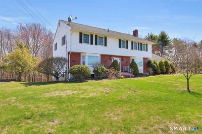 /international/us/96-neill-drive-watertown-ct-110110343155/
