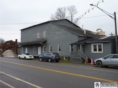 /international/us/114-e-main-street-sherman-ny-110092150879/