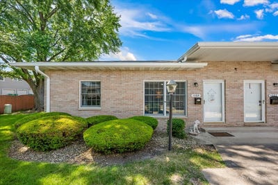 /international/us/1084-chovan-drive-joliet-il-110108502720/