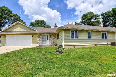 /international/us/505-n-cherokee-street-taylorville-il-110108665312/