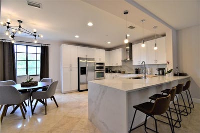 /international/us/4866-nw-16th-avenue-boca-raton-fl-110101065159/