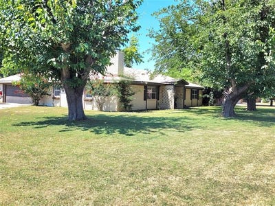 /international/us/2413-monticello-street-brownwood-tx-110101453287/?lang=en