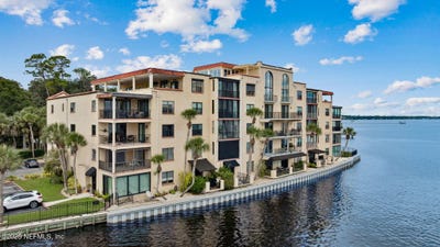 /international/us/2199-astor-street-orange-park-fl-110103233634/