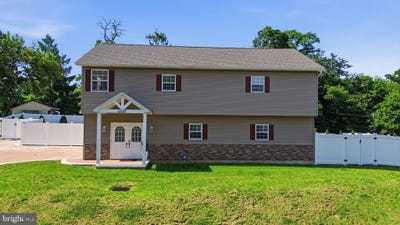 /international/us/4501-nichol-avenue-newportville-pa-110108912191/