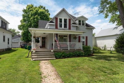 /international/us/102-e-peterson-street-otterbein-in-110100242290/