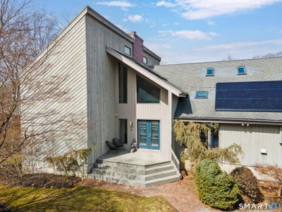 /international/us/14-fox-ridge-guilford-ct-110106923754/