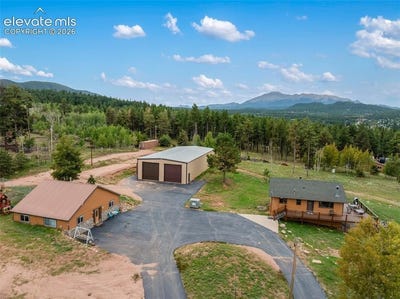 /international/us/100-mills-ranch-road-woodland-park-co-110119625175/