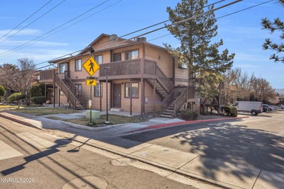 /international/us/1401-selmi-drive-reno-nv-110108170610/