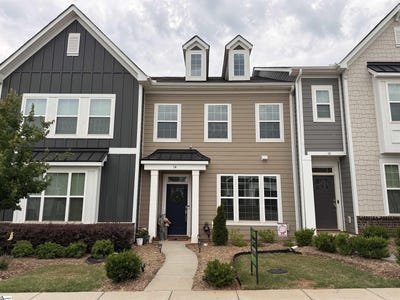 /international/us/14-leander-drive-greer-sc-110107936177/