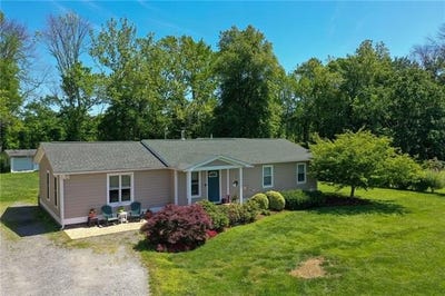 /international/us/899-bluff-point-road-kilmarnock-va-110098397431/