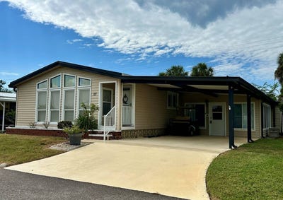 /international/us/27-castle-dr-nokomis-fl-110120512940/