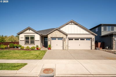/international/us/4935-s-12th-cir-ridgefield-wa-110101012753/
