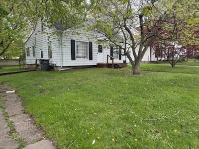 /international/us/21270-hillcrest-drive-clinton-township-mi-110110266843/