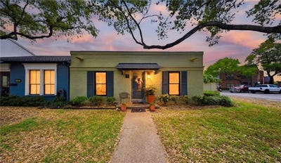 /international/us/22-lake-shore-drive-corpus-christi-tx-110108945704/