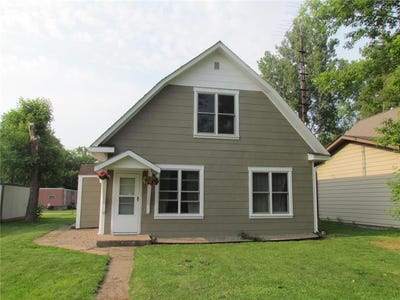 /international/us/16782-4th-street-riverton-mn-110100357485/