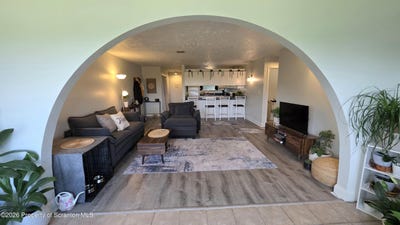 /international/us/115-foxfire-drive-mt-pocono-pa-110109168970/