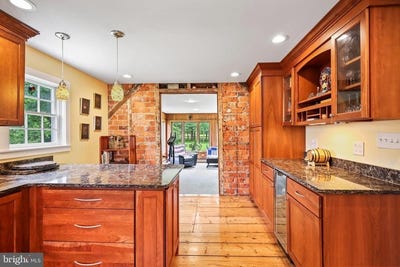 /international/us/15-17-crescent-avenue-rocky-hill-nj-110099829099/