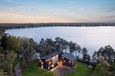 /international/us/11389-e-steamboat-bay-road-east-gull-lake-mn-110108223738/