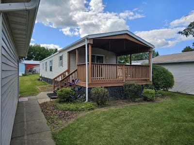 /international/us/108-vandervort-street-tomah-wi-110101891741/