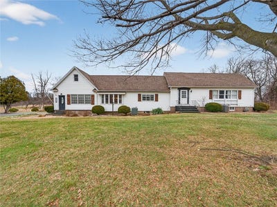 /international/us/9478-w-ridge-road-brockport-ny-110104838221/