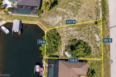 /international/us/2372-nw-38th-place-cape-coral-fl-110120759758/