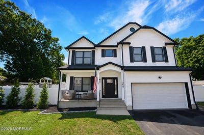 /international/us/345-meinzer-street-aberdeen-nj-110119389392/