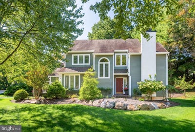 /international/us/40-horseshoe-lane-newtown-square-pa-110110188441/