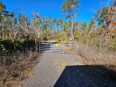 /international/us/15000-fiddlers-way-perry-fl-110108534174/
