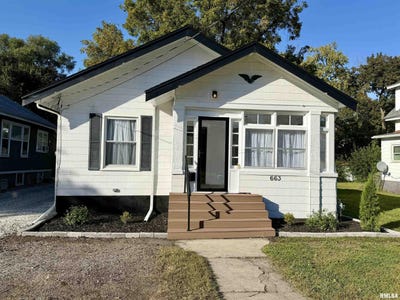 /international/us/663-e-north-street-galesburg-il-110120457637/