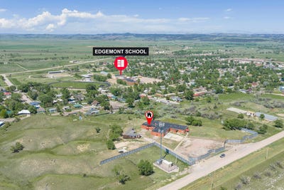 /international/us/908-w-h-street-edgemont-sd-110108655077/
