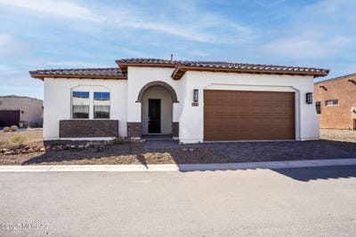 /international/us/74-sahuaro-court-tubac-az-110096953360/