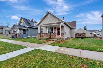 /international/us/204-e-8th-street-kaukauna-wi-110103983067/
