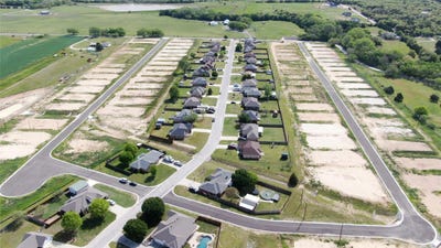 /international/us/sienna-drive-lot-4a-blk-3-alvord-tx-110091032191/