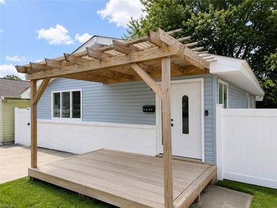 /international/us/1212-shell-road-hampton-va-110108586865/
