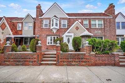 /international/us/131-58-225th-street-laurelton-ny-110098993329/?lang=en